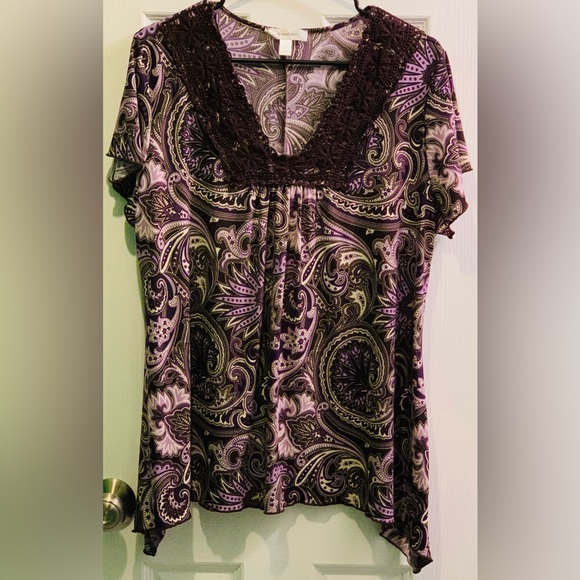 dressbarn Tops - Woman’s Dressbarn Blouse XL Purple Paisley Embroidered Made in USA